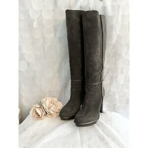 BCBG Maxazria Tall Taupe Grey Croc Embossed Leather & suede Platform Boots 8.5